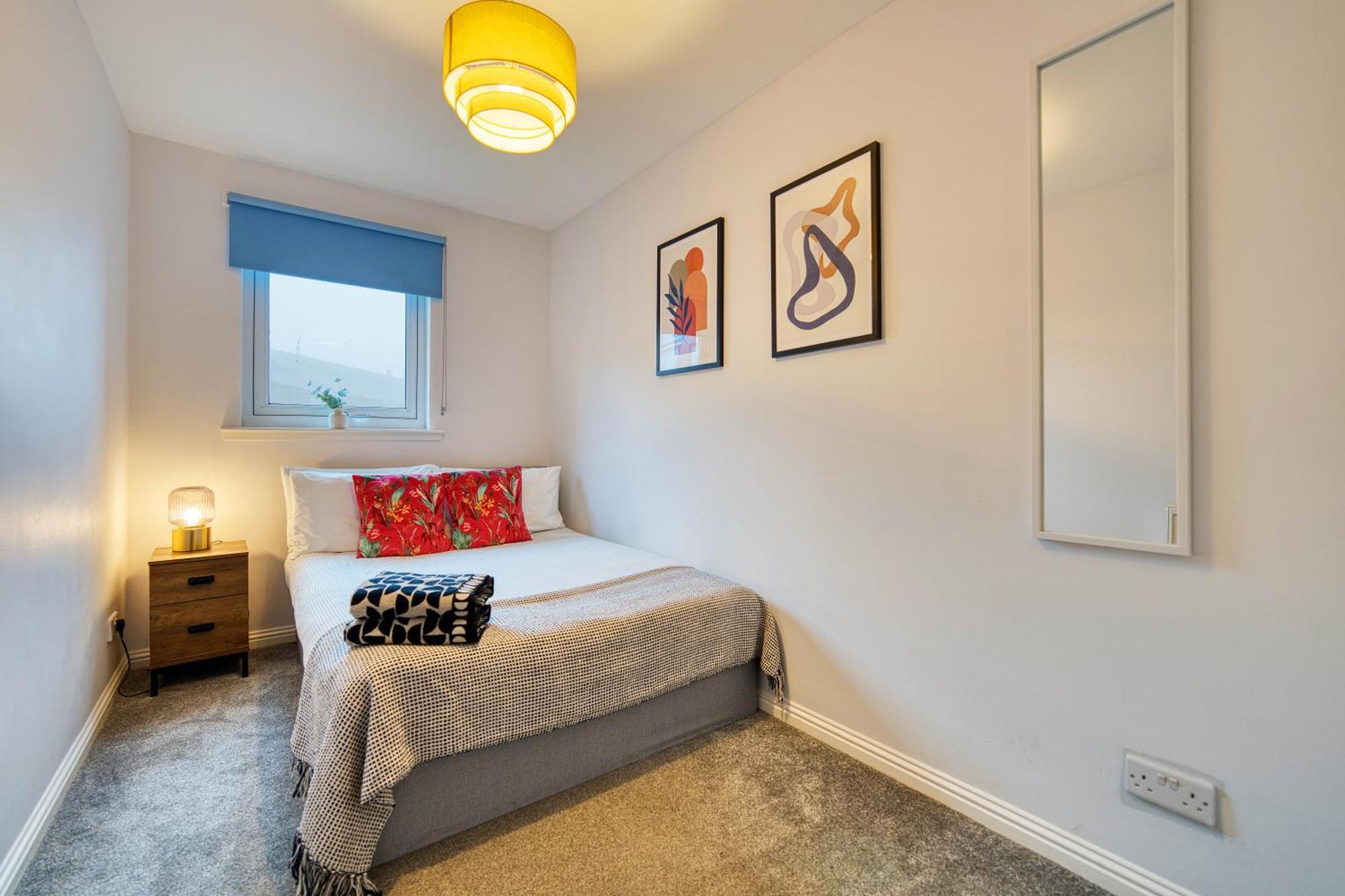 Apartament Modern 2 Bed Flat With Free Parking Glasgow Zewnętrze zdjęcie